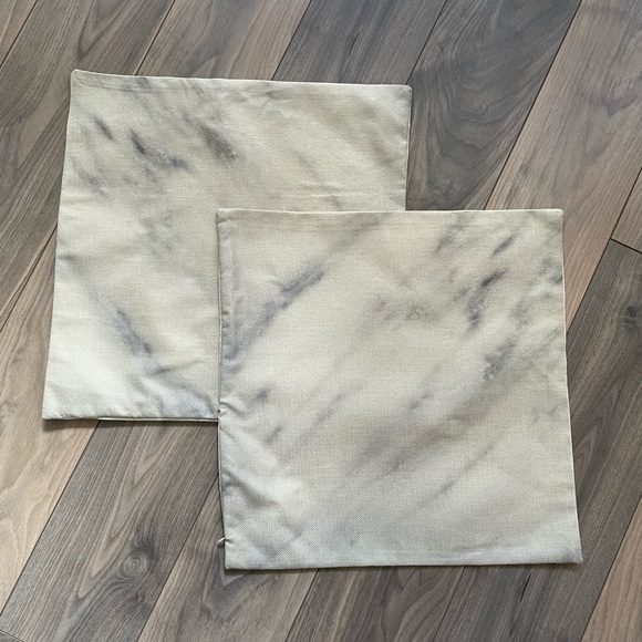 2 Linen Pillow Covers - Picture 1 of 3